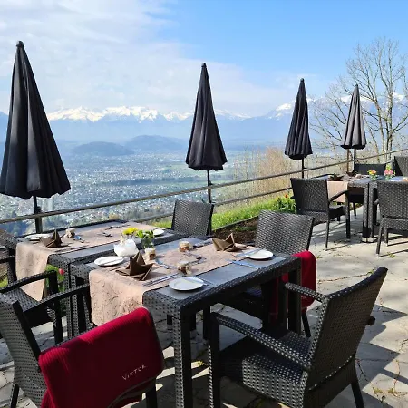 Hotel Viktor 3*