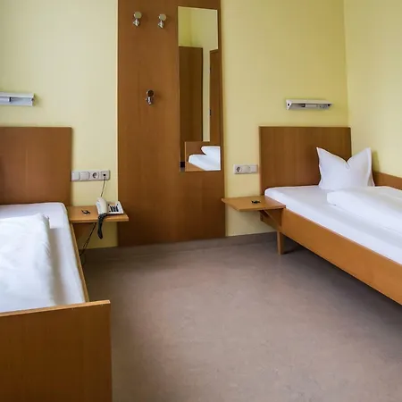 Viktor 3* Viktorsberg